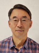 Prof.Junhee Song Photo
