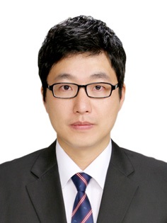 Prof. Changho Yu Photo